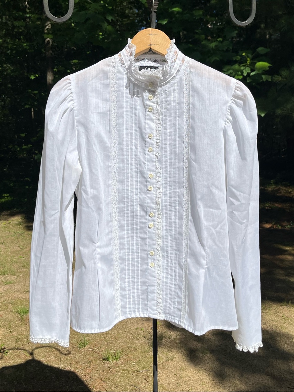 80s Does Victorian Fritzi White Lace Trim High Neck Puff Sleeve Button-Up Blouse
